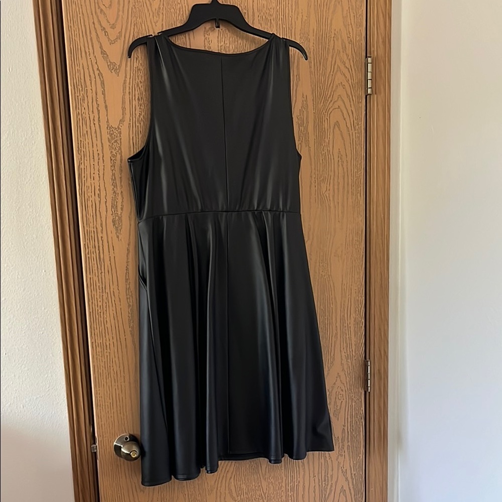 Torrid Black Scoop Neck Dress - Picture 5 of 5
